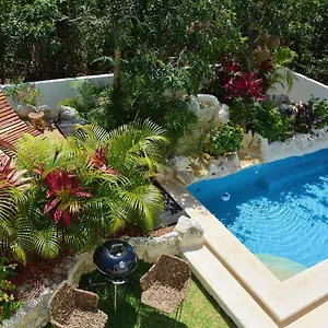 Amazing Inside Country Club Akumal , Tulum Mexico